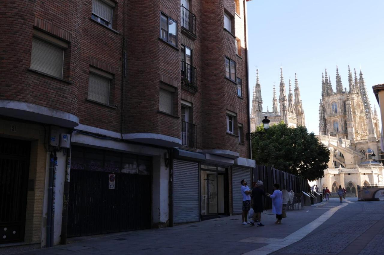 Atuaire Home Vivienda En Perfecta Ubicacion Al Lado De La Catedral De Burgo Εξωτερικό φωτογραφία