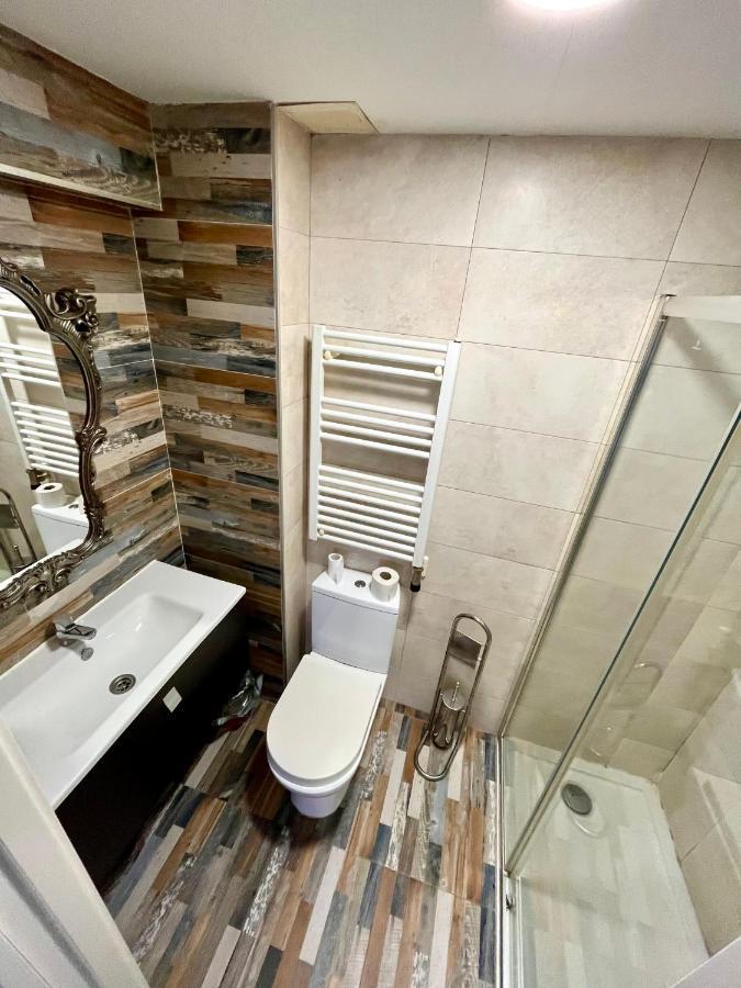 Atuaire Home Vivienda En Perfecta Ubicacion Al Lado De La Catedral De Burgo Εξωτερικό φωτογραφία