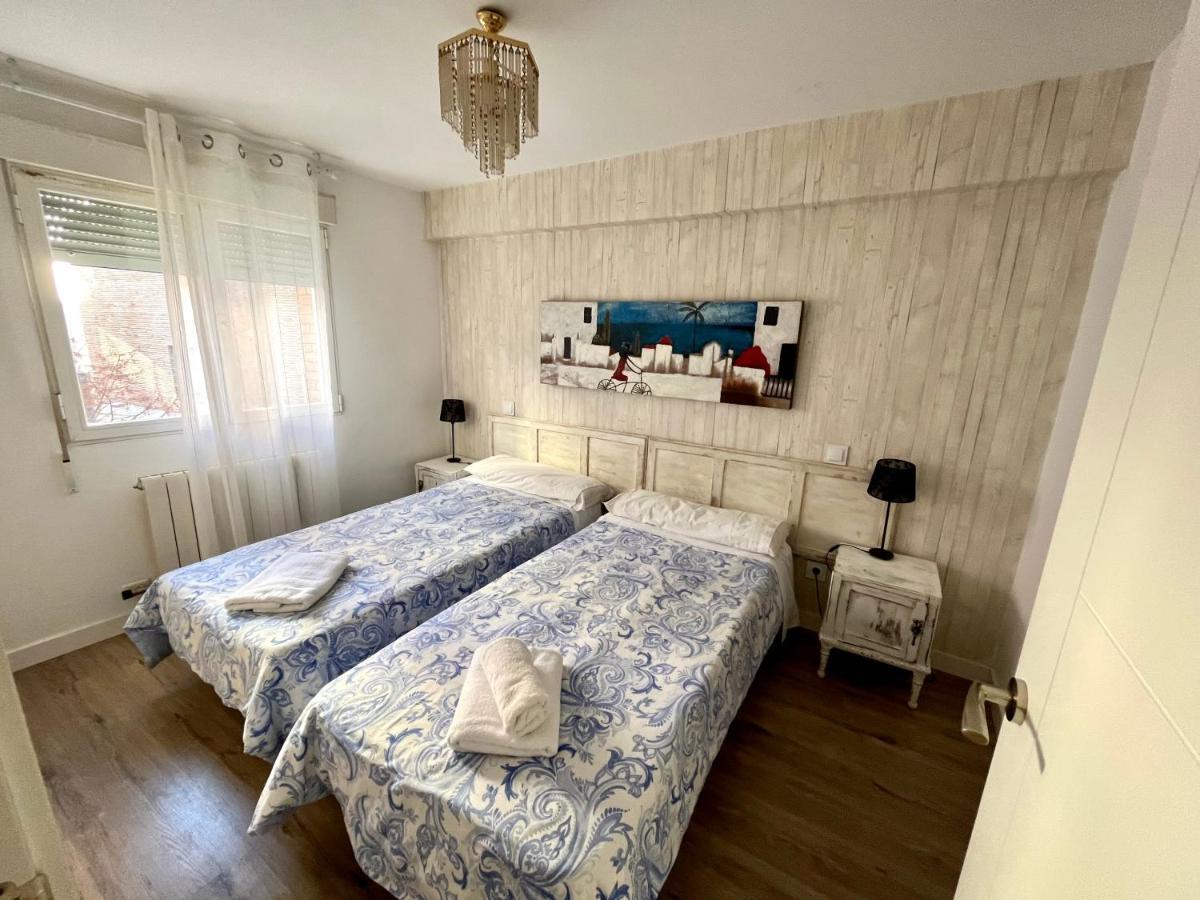 Atuaire Home Vivienda En Perfecta Ubicacion Al Lado De La Catedral De Burgo Εξωτερικό φωτογραφία